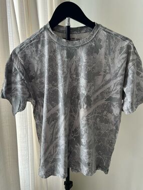 abercrombie kids Gray Camouflage-Print Short Sleeve Tee